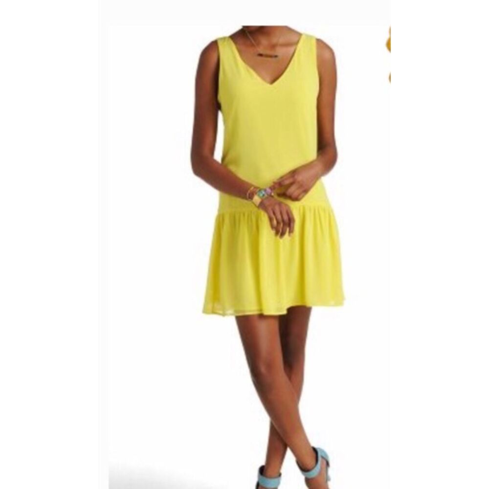 COLLECTIVE CONCEPTS Ruffled Neon Yellow Mini Dress Small